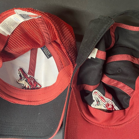 Size kids 10/12 Arizona Coyotes bundle - Picture 5 of 9